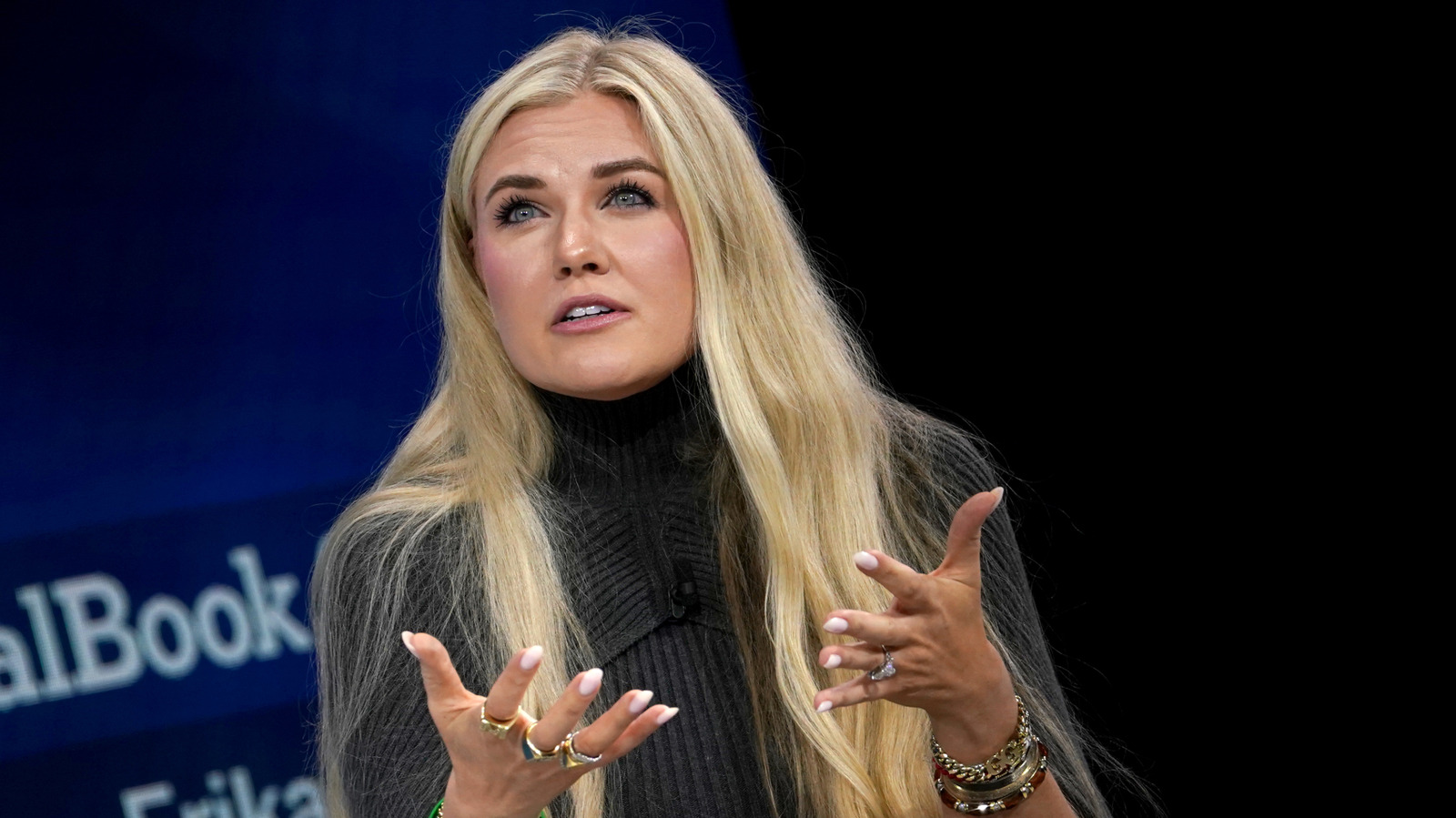 <a href="https://www.thelist.com/2056315/erika-kirk-comments-worsen-jd-vance-affair-rumors-friendship/" target="_blank">Erika Kirk Tries To Rewrite History To Diffuse Those JD Vance Affair Rumors & It’s Painfully Obvious</a>