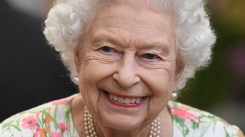 Queen Elizabeth in floral dress