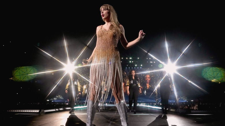 taylor swift eras tour fearless photos