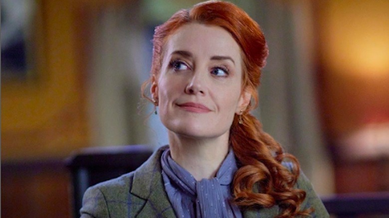 Johannah Newmarch as Molly Sullivan in When Calls the Heart