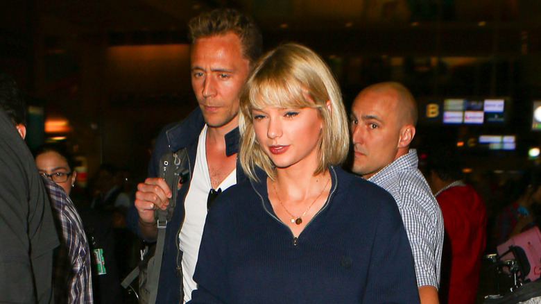 Tom Hiddleston and Taylor Swift at LAX in 2016