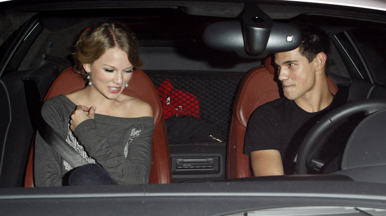 Taylor Swift and Taylor Lautner in a car in 2009