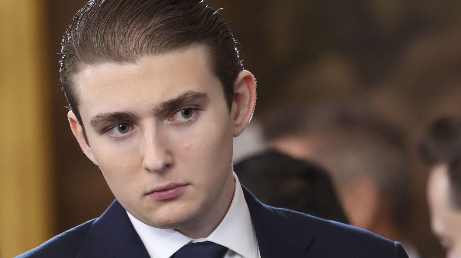 <a href="https://www.thelist.com/2061436/everything-we-know-barron-trump-love-life/" target="_blank">Everything We Know About Barron Trump’s Love Life</a>
