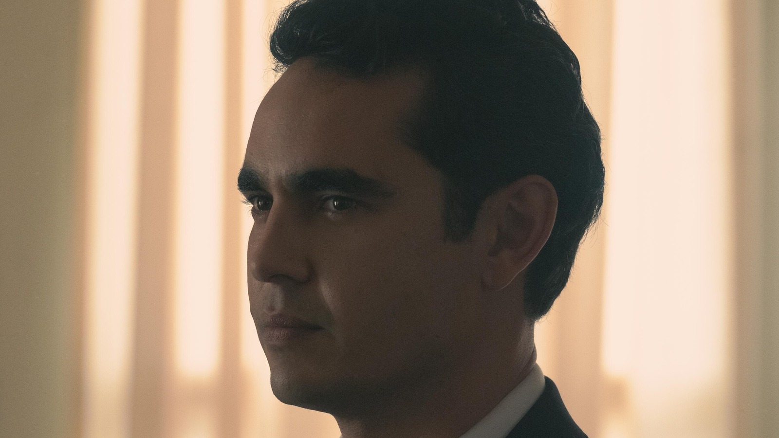 Everything We Know About Nick Blaine's New Wife In The Handmaid's Tale - How Old Is Nick In The Handmaid's Tale