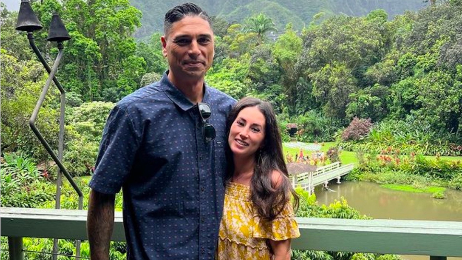 Everything You Need To Know About The Hosts Of HGTV s Renovation Aloha
