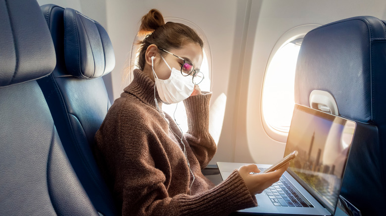 Woman traveling during the coronavirus pandemic