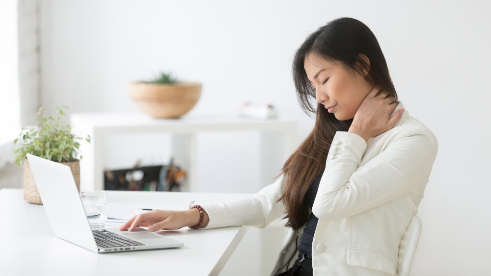 woman with bad posture