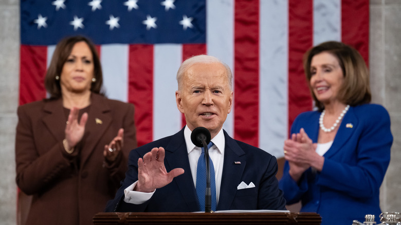 Joe Biden, Kamala Harris & Nancy Pelosi standing