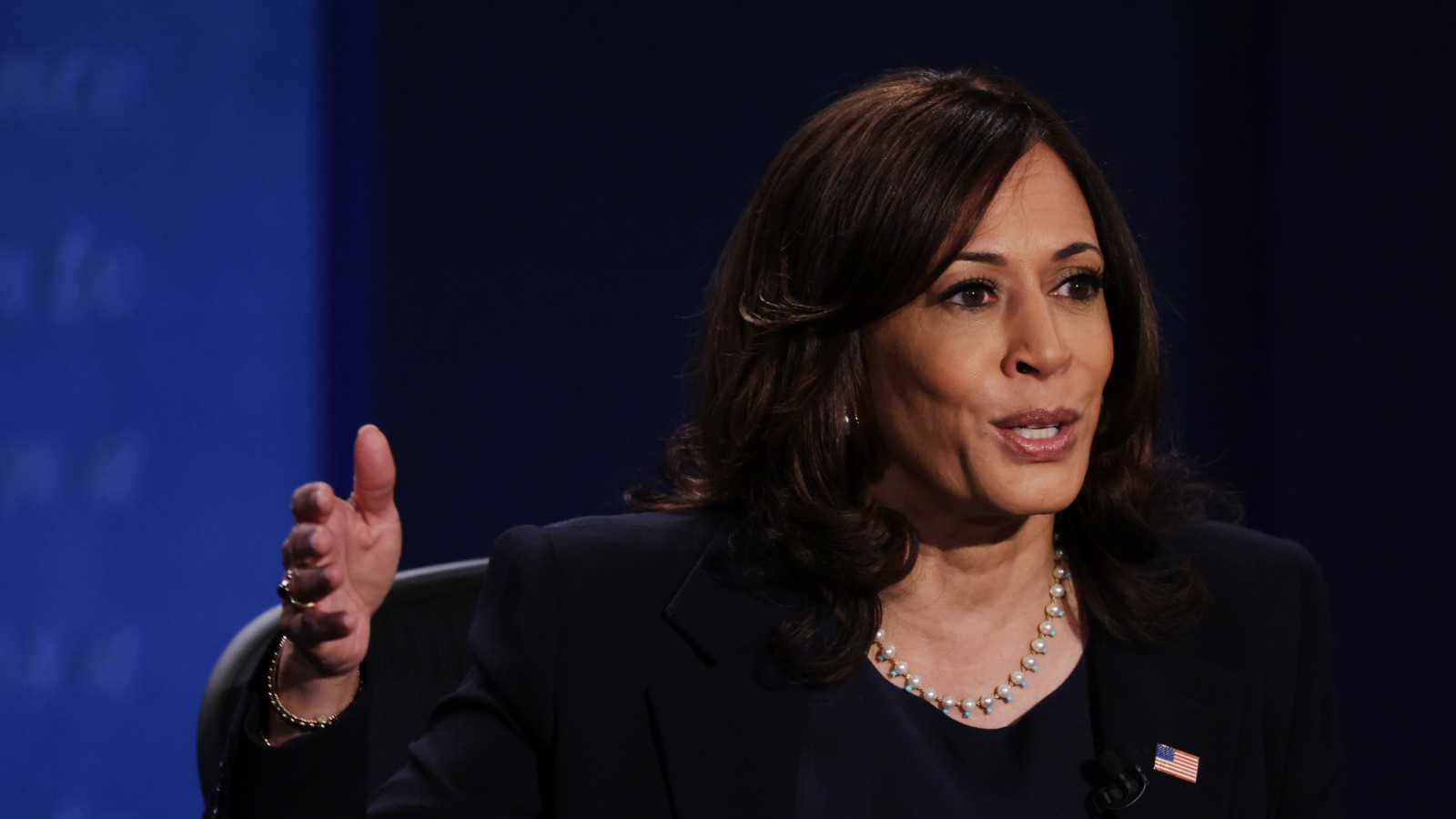 Expert Reveals What Kamala Harris' Body Language At The VP Debate