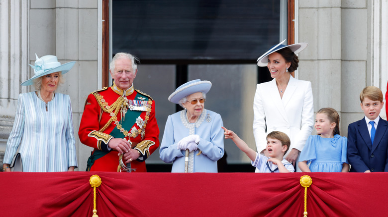 Queen Elizabeth and the extended royal family at the 2022 Trooping the Colour