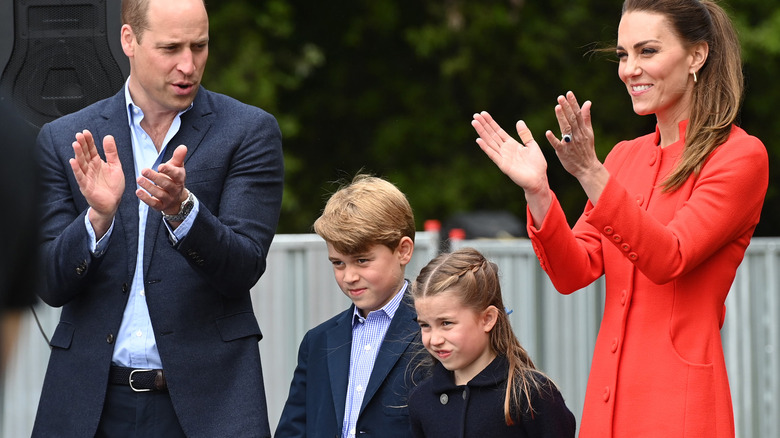 Prince William, Catherine Middleton, Prince George and Princess Charlotte pose together