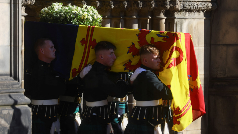 Queen Elizabeth's coffin being carried from St. Giles Cathedral in Edinburgh