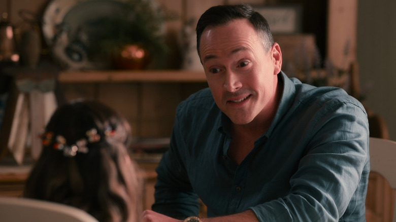 Sweet Magnolias. Chris Klein as Bill Townsend in episode 205 of Sweet Magnolias. Cr. Courtesy Of Netflix © 2021