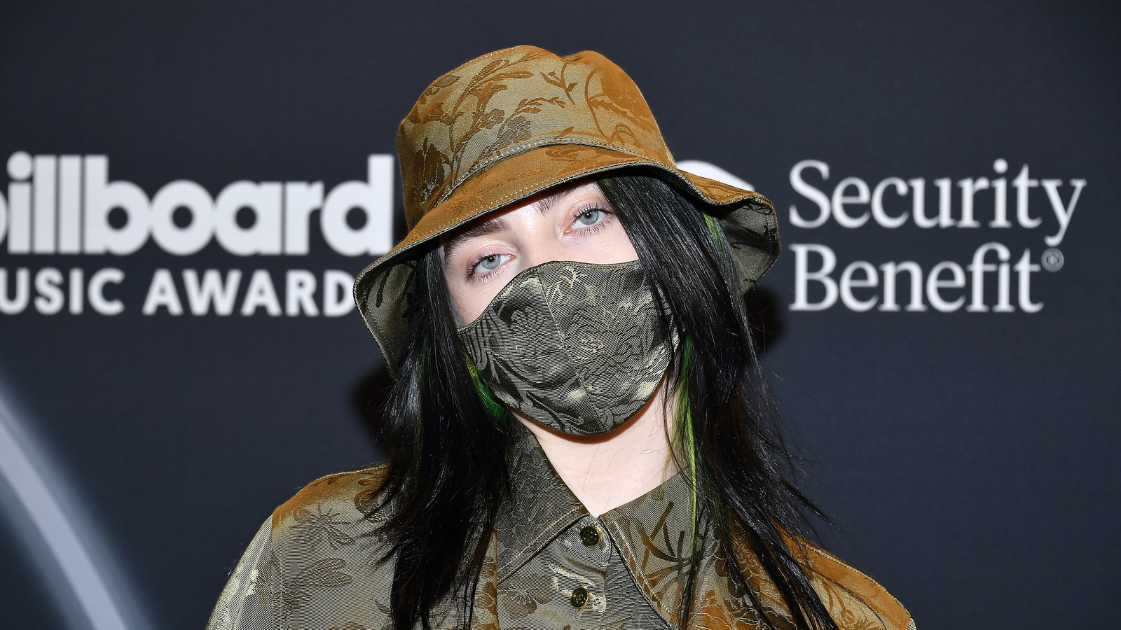 Fans Think They've Figured Out A Hidden Meaning In Billie Eilish's New