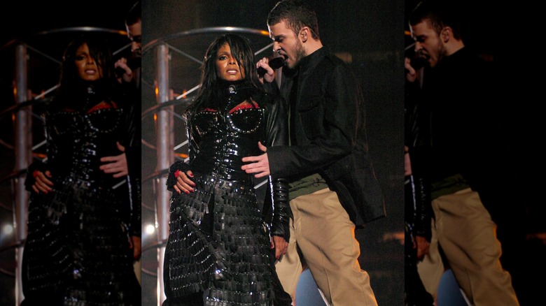 Janet Jackson singing