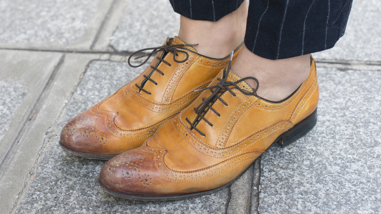 Five Tips On How To Shop For Vintage Shoes