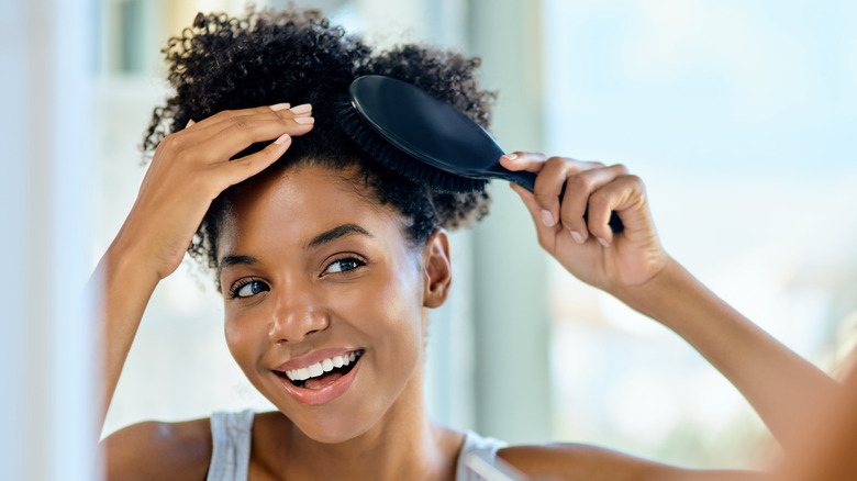 Flat Brushes Vs. Round Brushes: Which One Is Right For Your Hair?