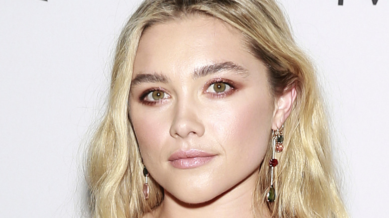 Florence Pugh posing