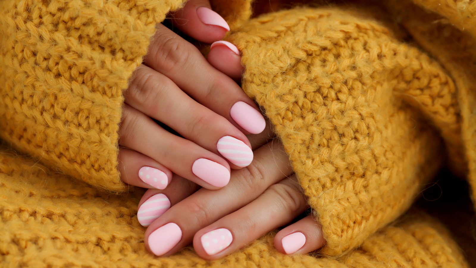 Foods You Should Eat To Promote Healthy Nail Growth