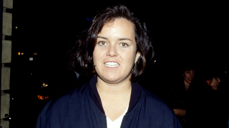 Rosie O'Donnell posing for a photo in 1990