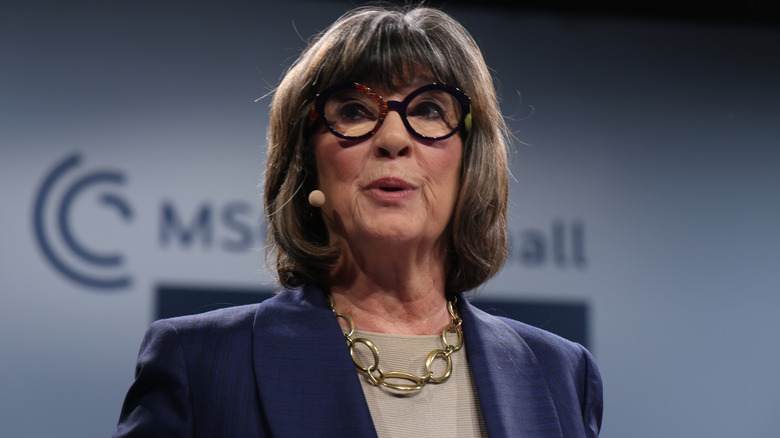 Christiane Amanpour talking on stage