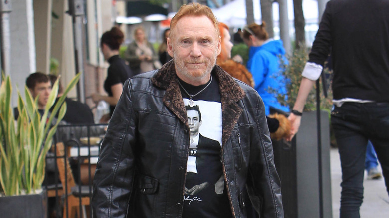Danny Bonaduce walking