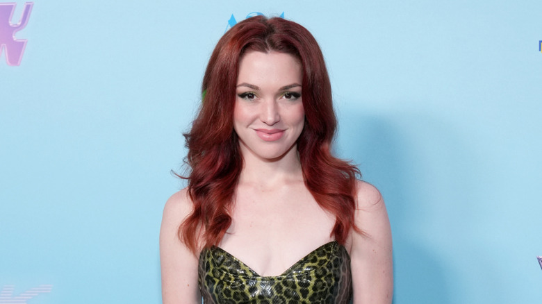 Jennifer Stone