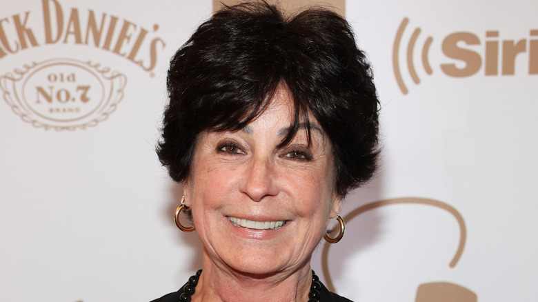 Tina Sinatra smiling on the red carpet.