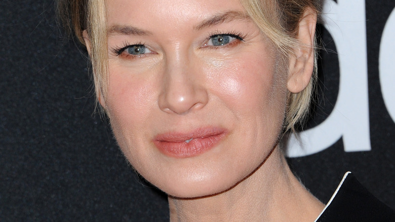 Renee Zellweger with slight smile