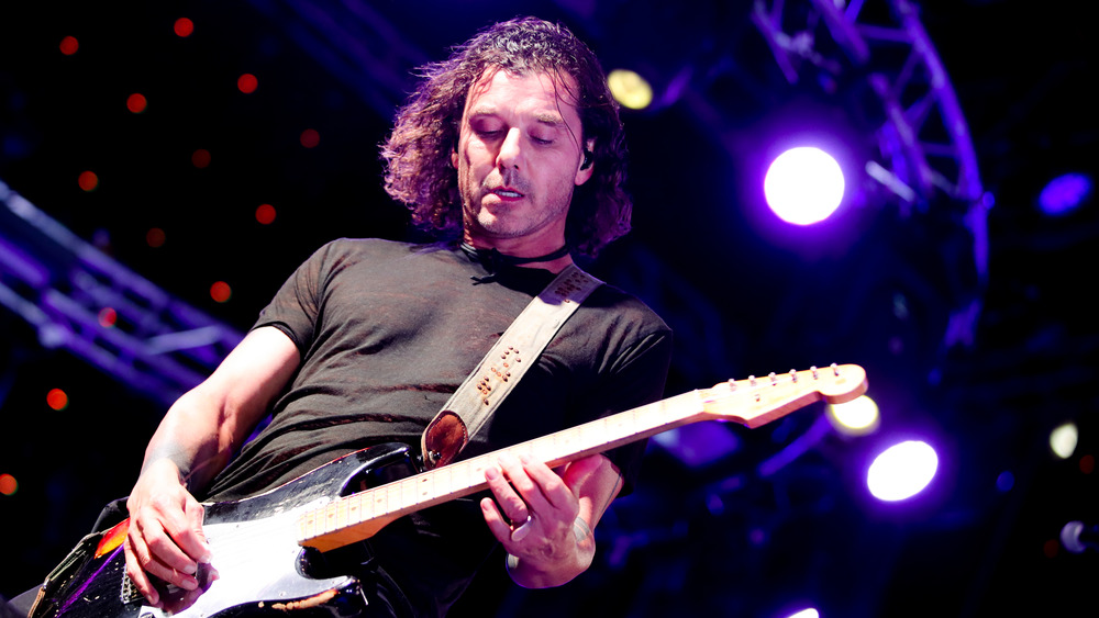 Gavin Rossdale performing with Bush