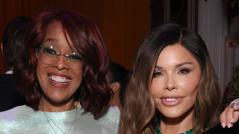 Gayle King and Lauren Sanchez smiling