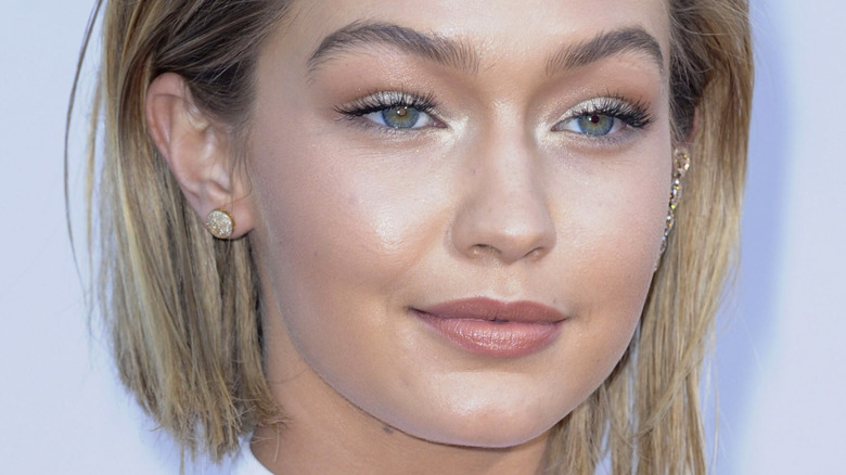 Gigi Hadid rocks dewy skin on the red carpet. 