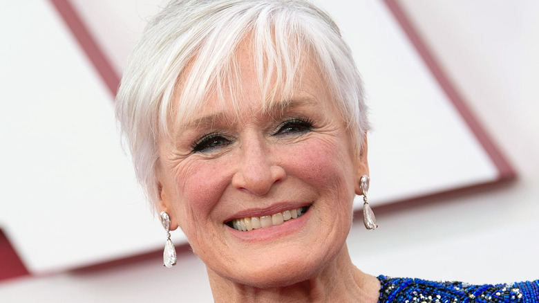 Glenn Close smiling at Oscars