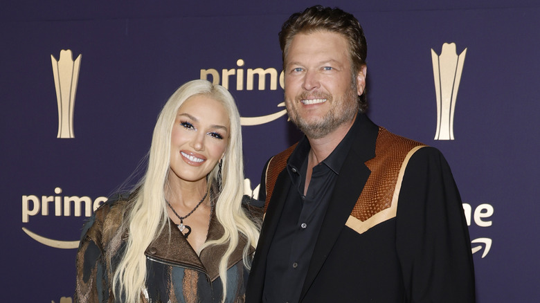 Gwen Stefani and Blake Shelton on the red carpet