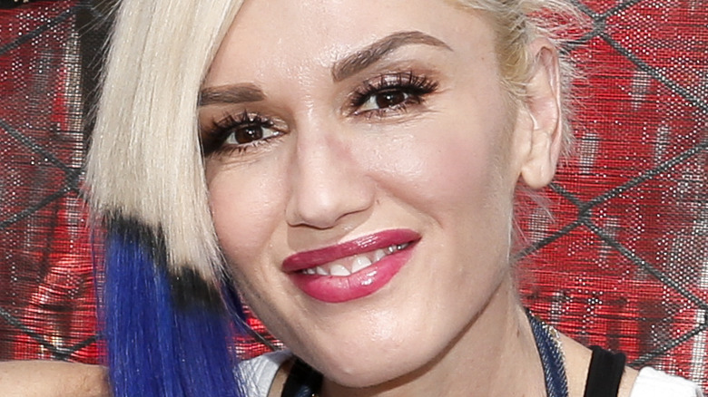 2. How to Achieve Gwen Stefani's Blue Hair and Braces Style - wide 5