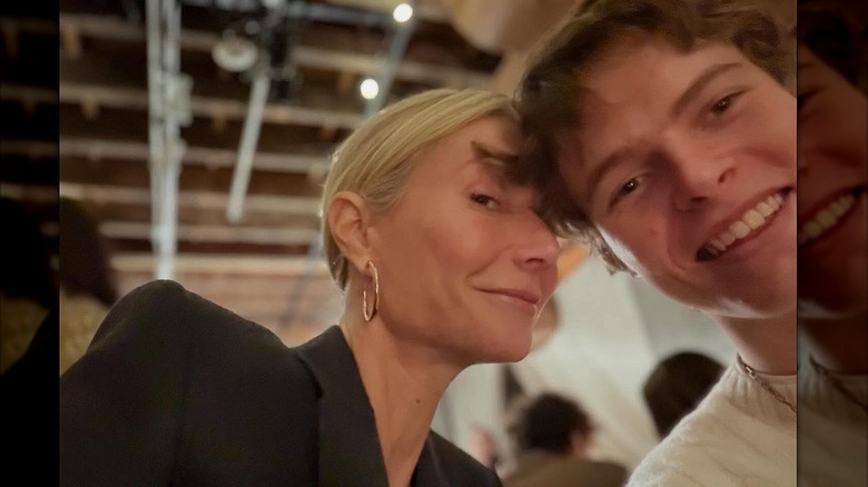 Selfie of Gwyneth Paltrow with Moses