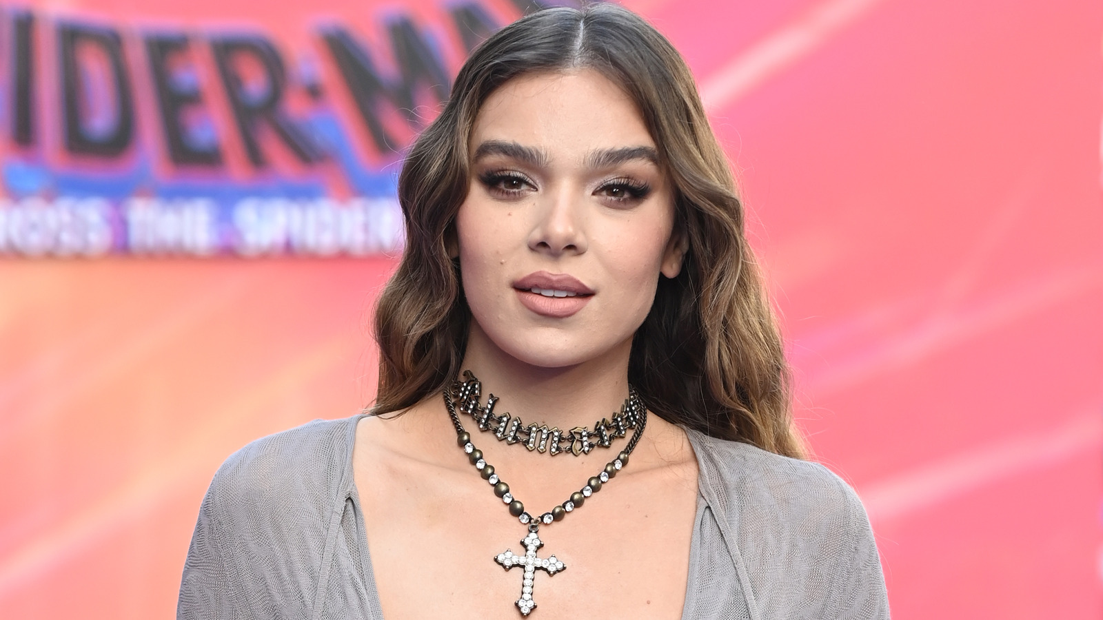 Hailee Steinfeld Opened Up About Her Relationship With Social Media
