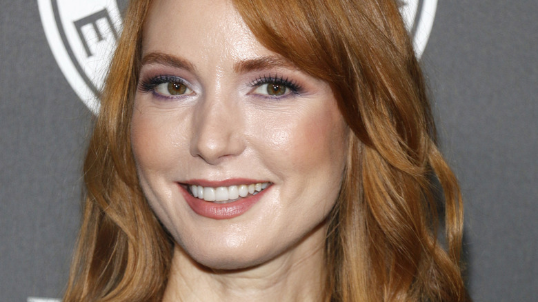 Alicia Witt close up