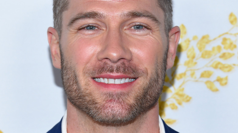 Luke Macfarlane close up