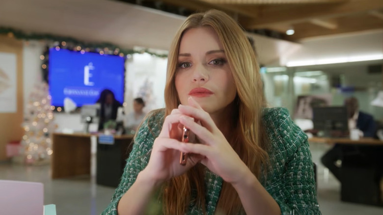 Hallmark Mystery's "Time for Him to Come Home For Christmas" with Holland Roden as Elizabeth.