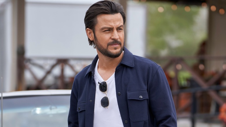 Tyler Hynes in "Roadhouse Romance"