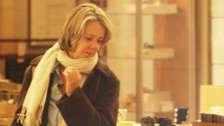 Melissa Mathison shopping in Italy in 2003