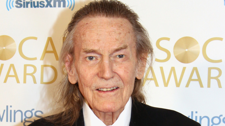 Gordon Lightfoot smiling