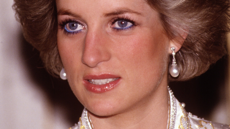 Princess Diana with pearl earrings