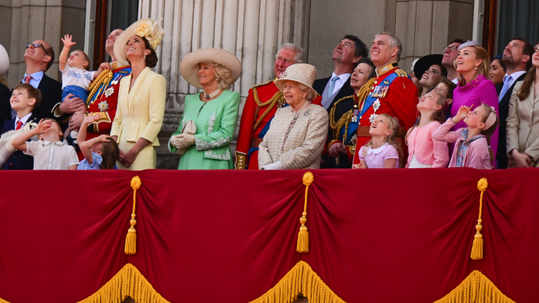 The royal family on balcony