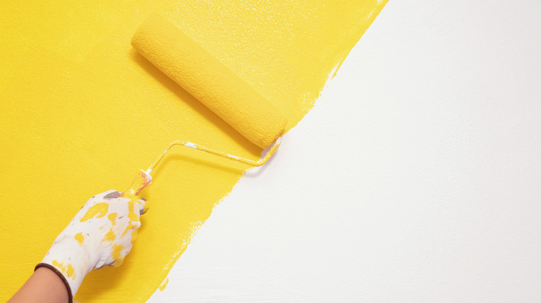 Yellow paint