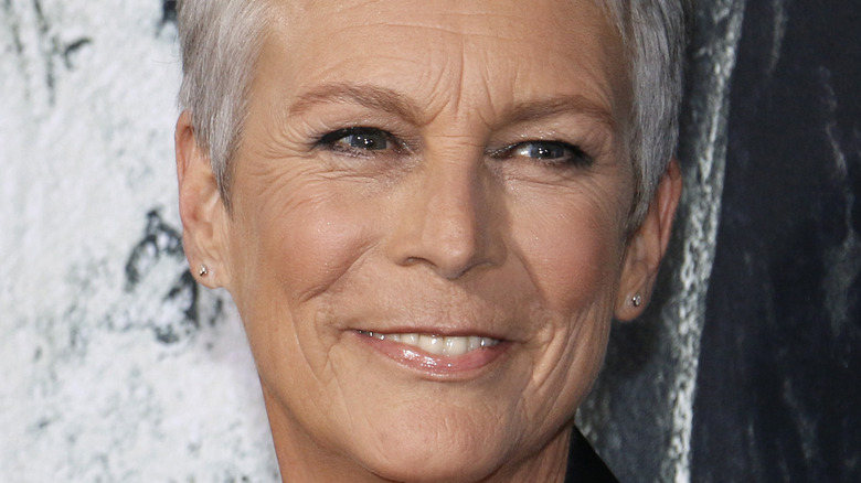 jamie lee curtis smiling