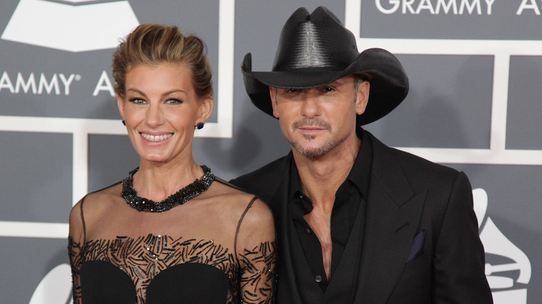 Faith Hill Time McGraw posing 