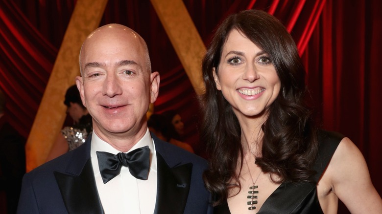Jeff Bezos and MacKenzie Scott smiling