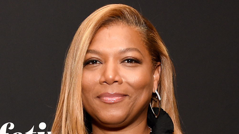 Queen Latifah looking confident